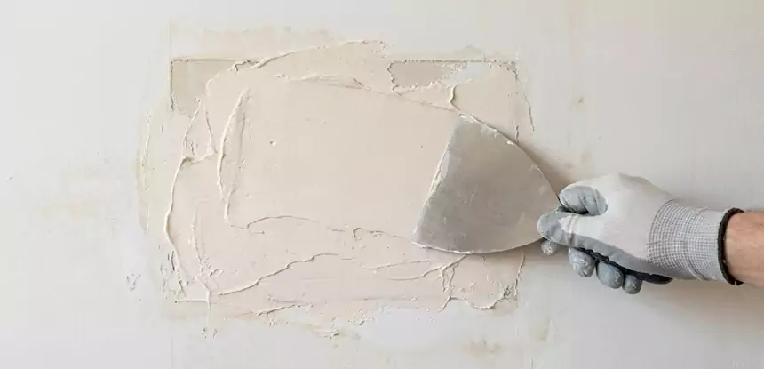 Professional Water Damage Wall Repair Services in Lenexa, KS